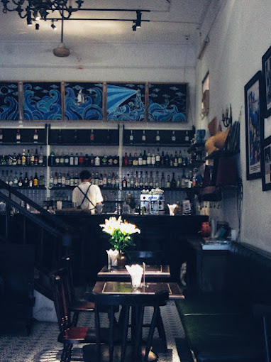 Mô tả: Quầy bar sóng cafe Hải Phòng